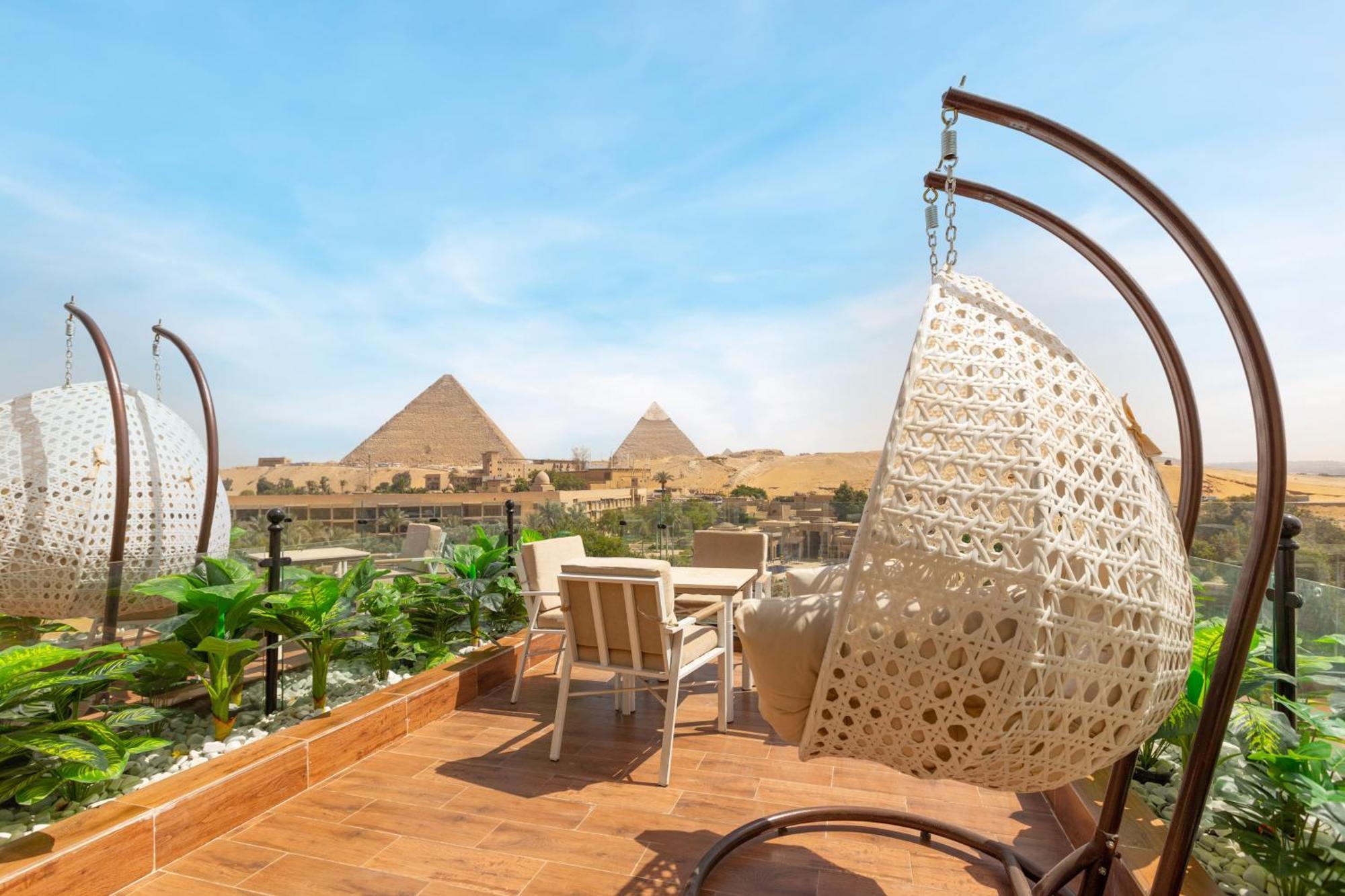 Gaia Pyramids Hotel Kafret el-Gabal Exterior photo